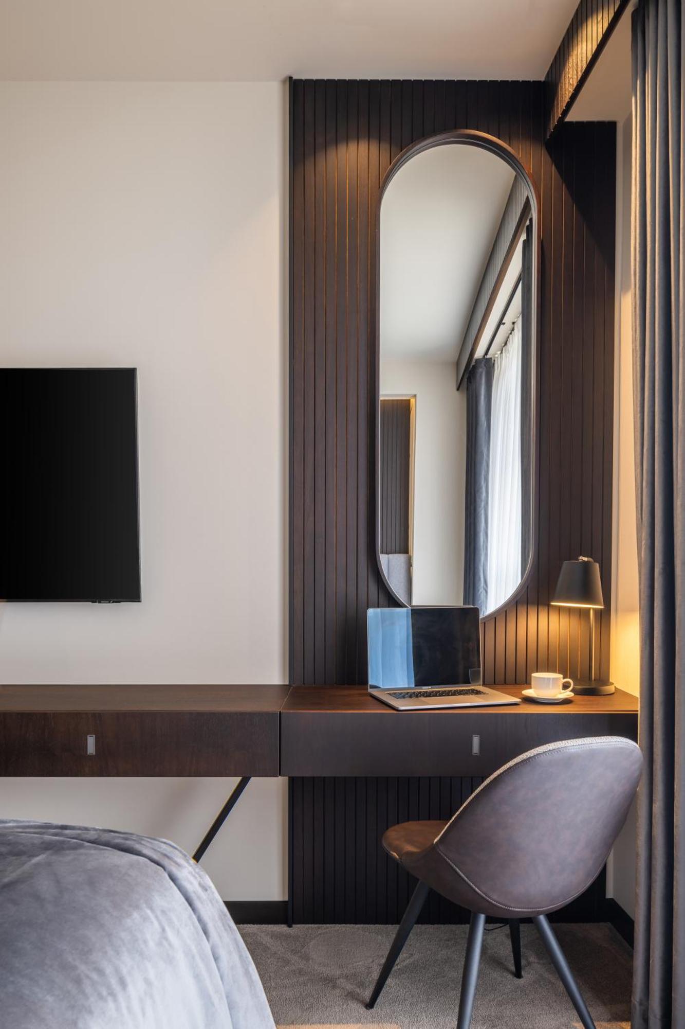 Derand Hotel Prishtinë Luaran gambar