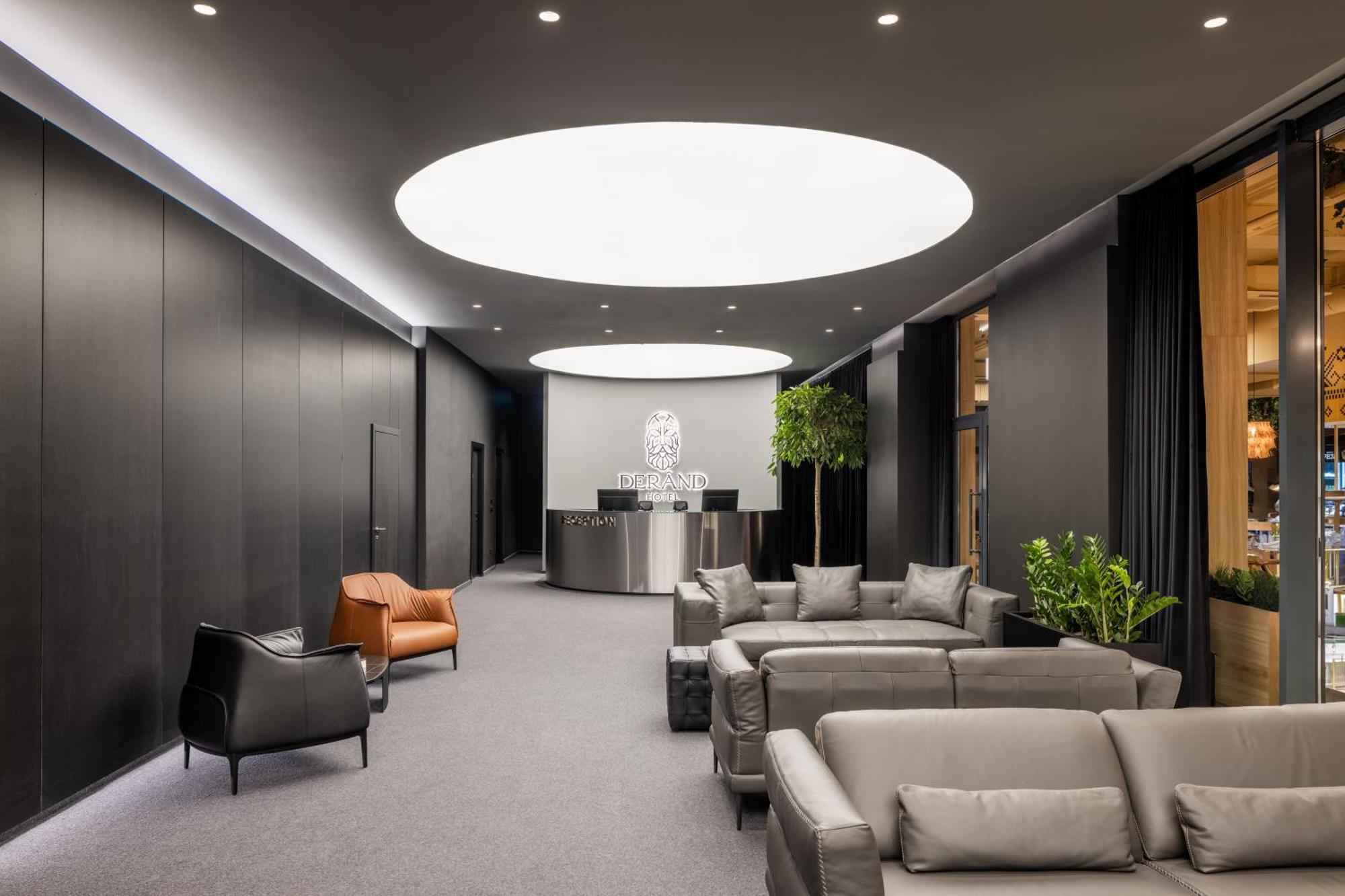 Derand Hotel Prishtinë Luaran gambar