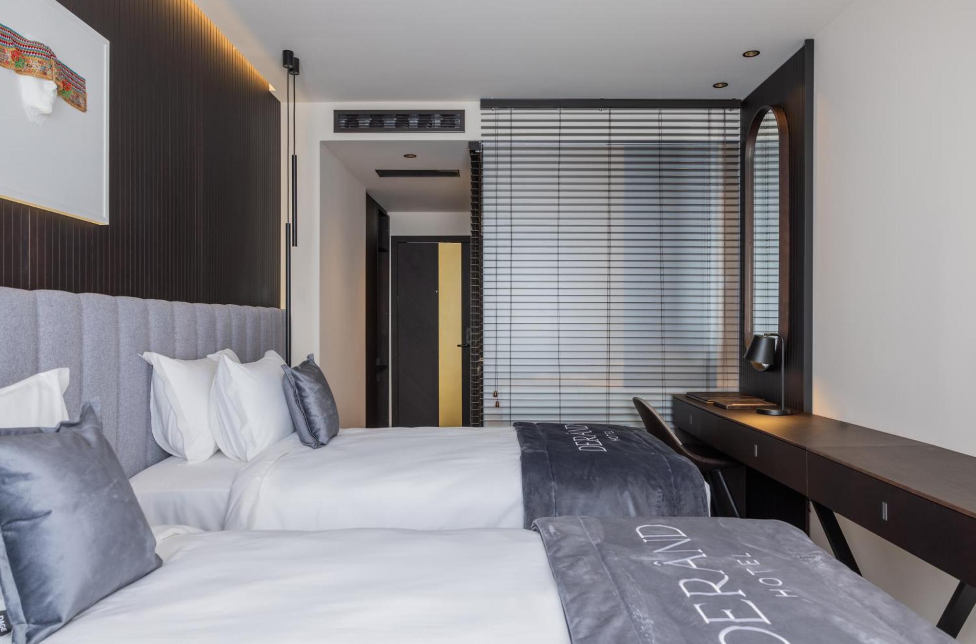 Derand Hotel Prishtinë Luaran gambar
