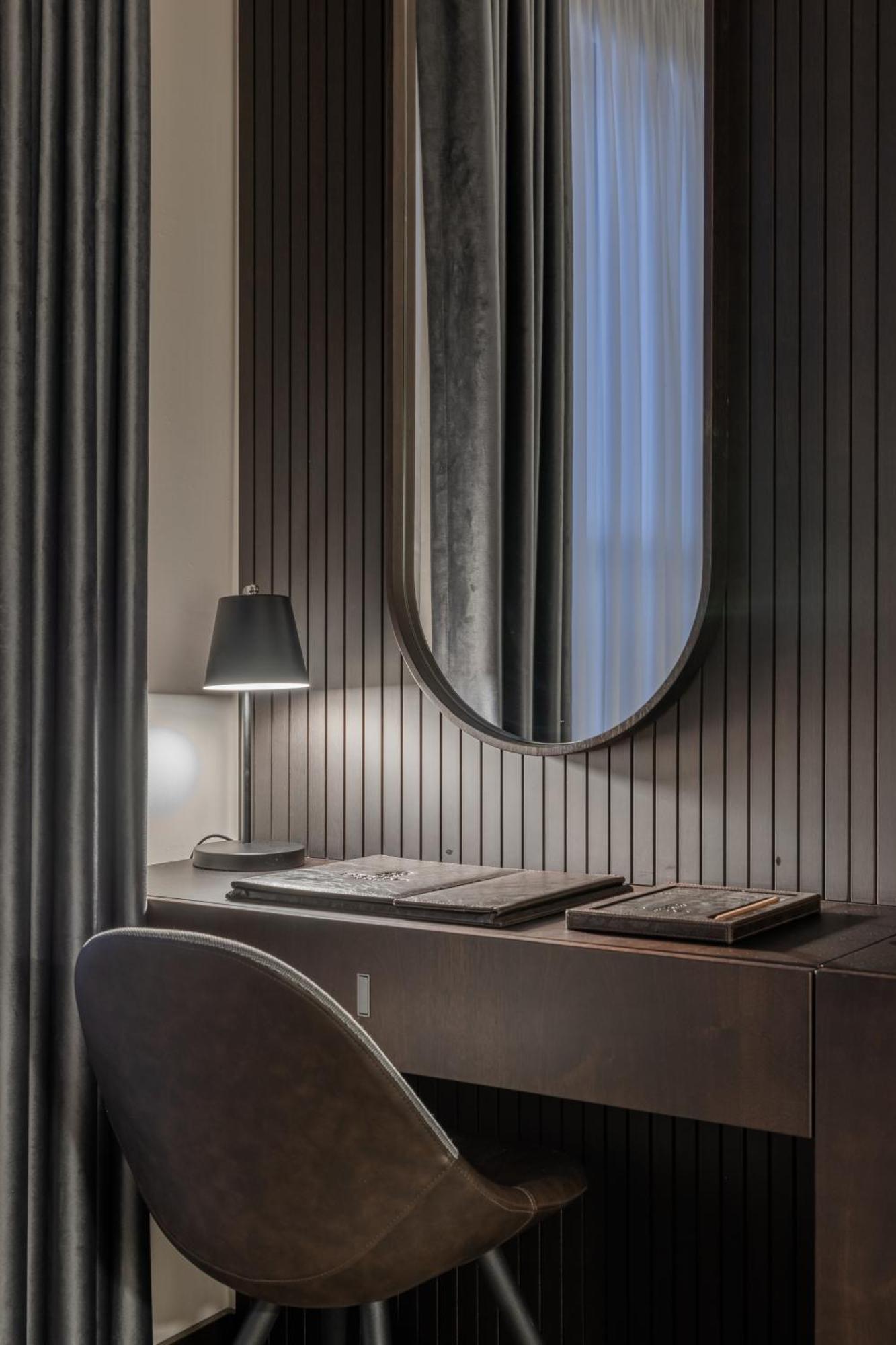 Derand Hotel Prishtinë Luaran gambar